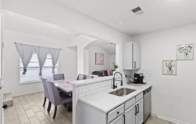 6110 Ashley Spgs, San Antonio, TX 78244 — photo 3