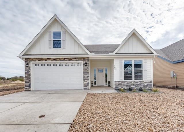 178 Lost Maples Way