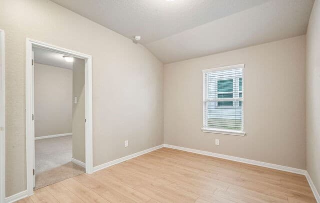 10259  King Robert, San Antonio, TX 78239 — photo 15