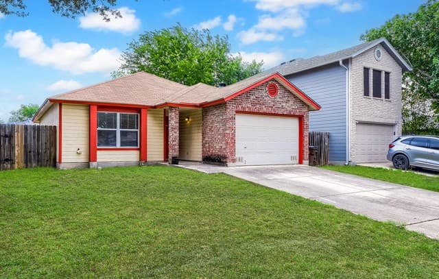 6714 Highland Grass