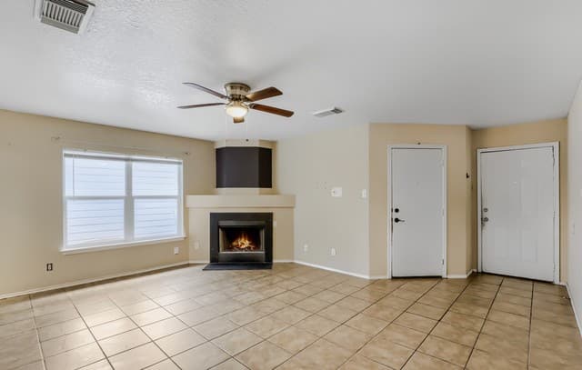 6714  Highland Grass, Converse, TX 78109 — photo 3