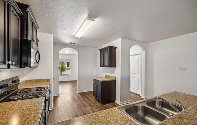 6746  Sabinal, San Antonio, TX 78252 — photo 11