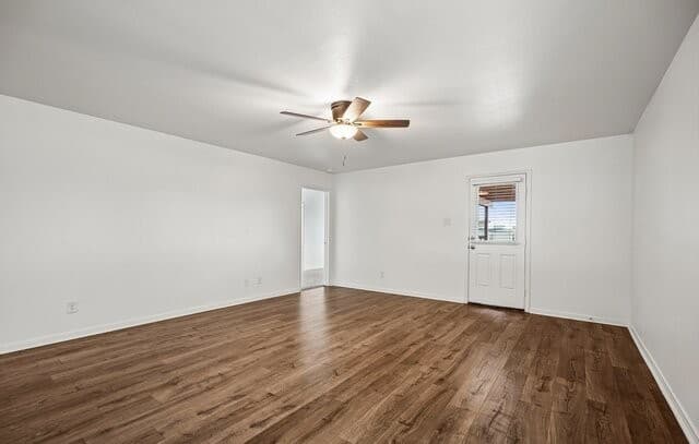 6746  Sabinal, San Antonio, TX 78252 — photo 8