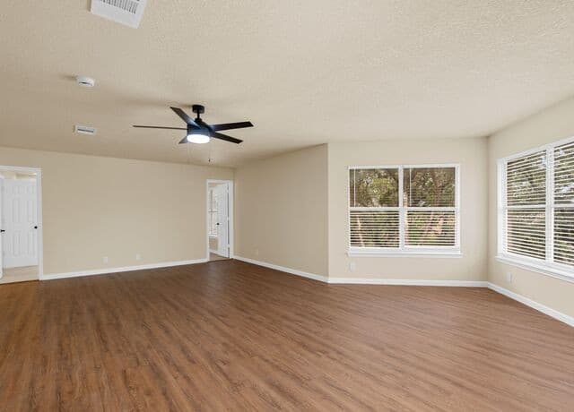 10802  Winter Creek, San Antonio, TX 78254 — photo 24