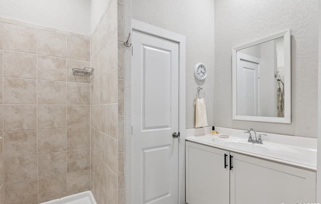 12718  Westeros Path, San Antonio, TX 78249 — photo 14