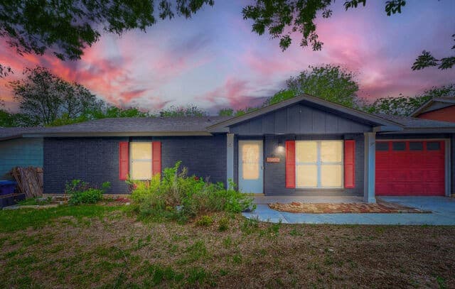 12006 El Sendero St