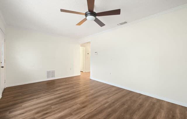 12006  El Sendero St, San Antonio, TX 78233 — photo 16