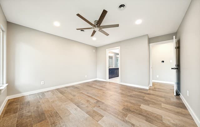523 Woodcrest Dr, San Antonio, TX 78209 — photo 5