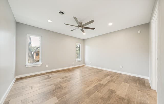523 Woodcrest Dr, San Antonio, TX 78209 — photo 6