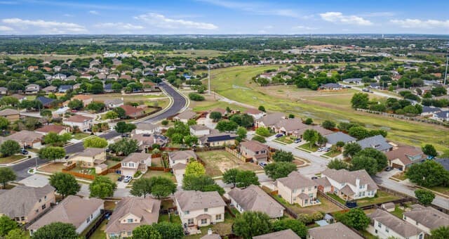 2531  Duval Dr, New Braunfels, TX 78130 — photo 7