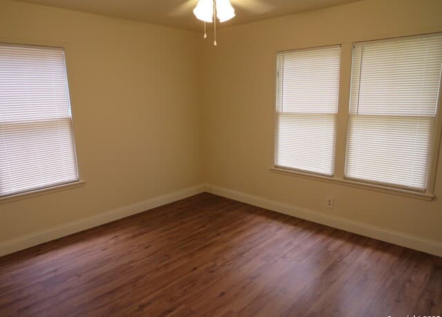 419  Anton Dr, San Antonio, TX 78223 — photo 7