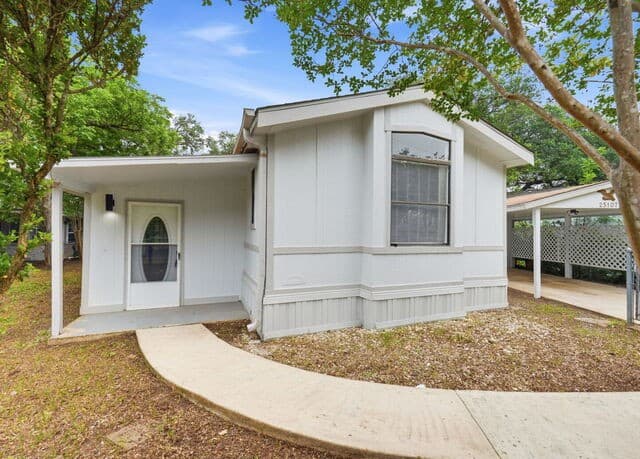 25107  Ada Mae St, San Antonio, TX 78257 — photo 4
