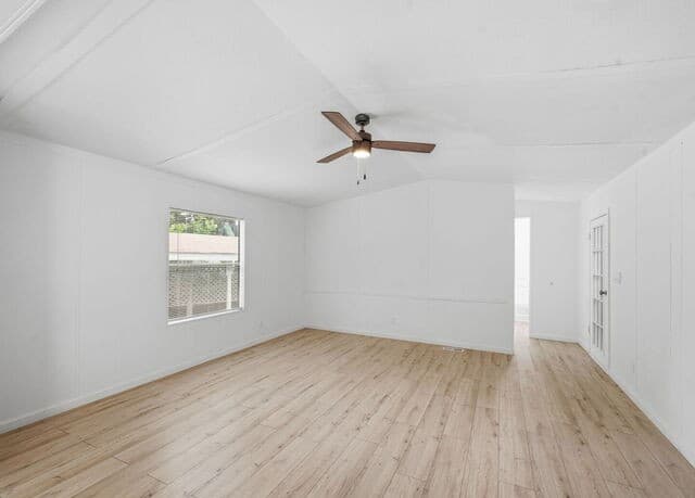 25107  Ada Mae St, San Antonio, TX 78257 — photo 8