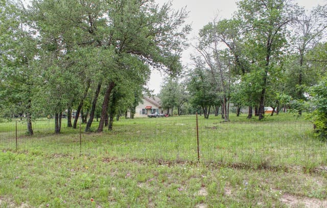 278  County Road 6862, Natalia, TX 78059 — photo 8