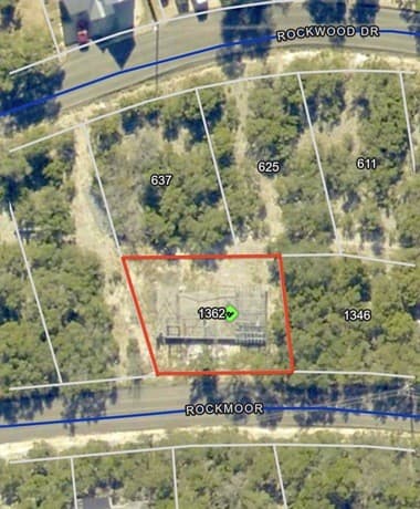 1362  Rockmoor, Canyon Lake, TX 78133 — photo 4