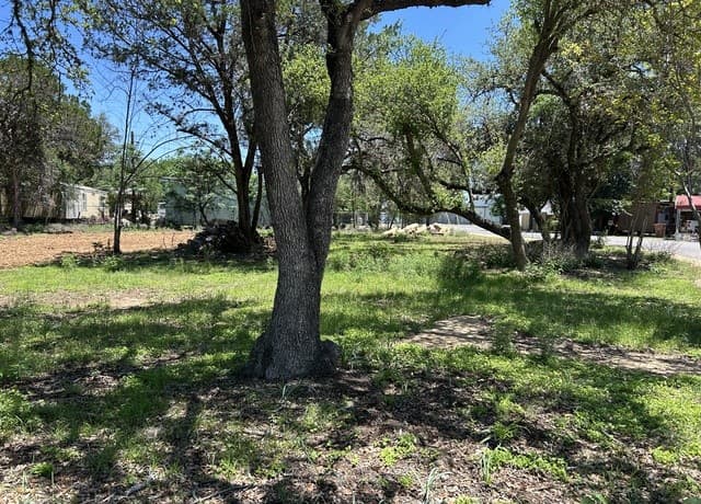 301  Greenwood St, Canyon Lake, TX 78133 — photo 6