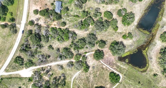108  Misty Bend, Floresville, TX 78114 — photo 15
