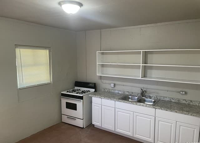 1007  El Paso St, San Antonio, TX 78207 — photo 13