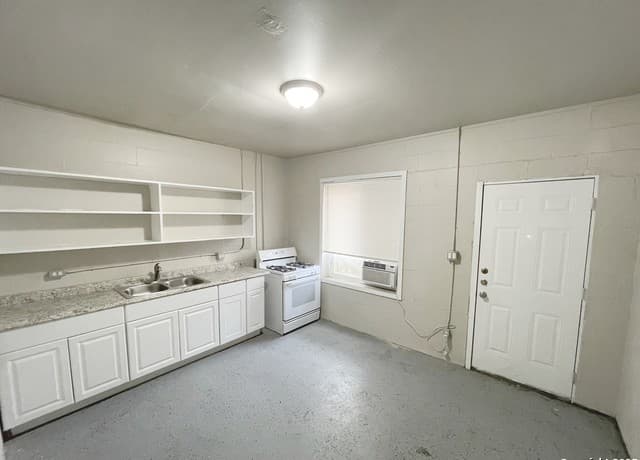 1007  El Paso St, San Antonio, TX 78207 — photo 8