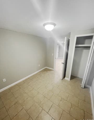 125  Glenwood Ct, San Antonio, TX 78210 — photo 7