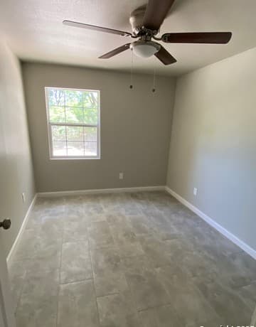 148  Gifford St, San Antonio, TX 78211 — photo 6
