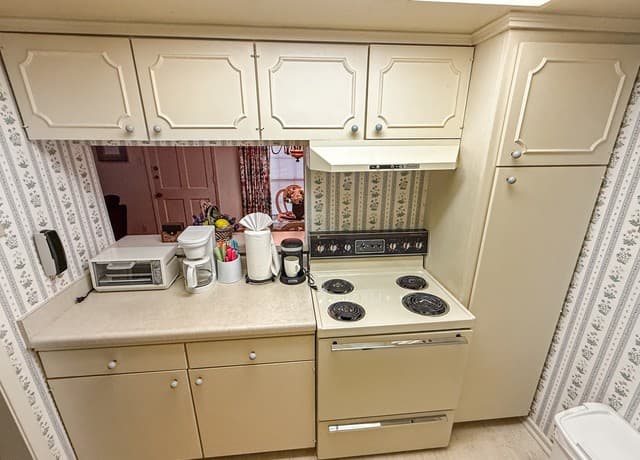 8401 N New Braunfels Ave Unit 323A, San Antonio, TX 78209 — photo 5