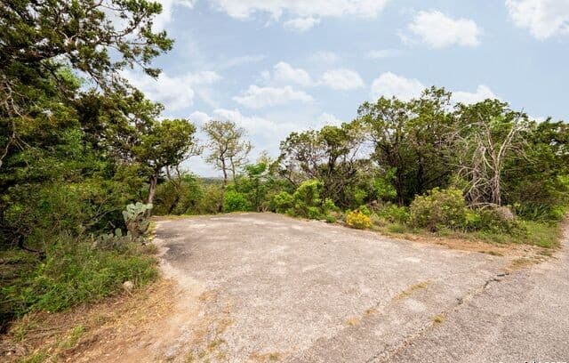 19019  Lookout Mountain Trail, Grey Forest, TX 78023 — photo 21