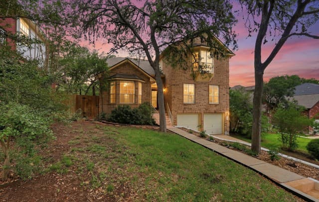 13719 Morningbluff Dr