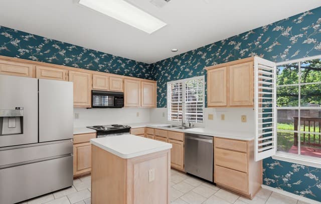 13719  Morningbluff Dr, San Antonio, TX 78216 — photo 19