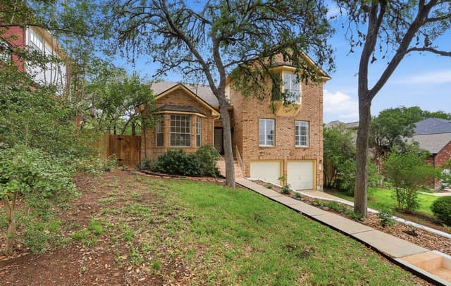 13719  Morningbluff Dr, San Antonio, TX 78216 — photo 2