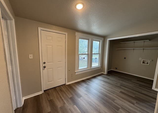 420  Clark Ave, San Antonio, TX 78203 — photo 14