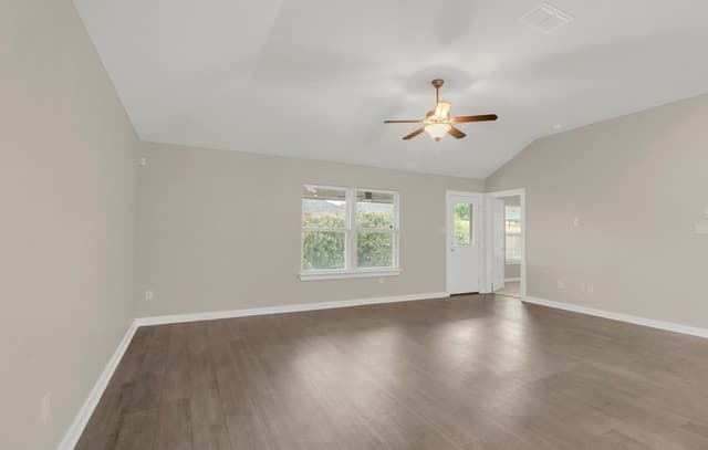 10311  Rosalina Loop, Converse, TX 78109 — photo 12