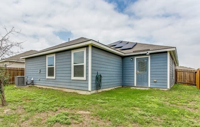 11754  Davalos Ln, San Antonio, TX 78252 — photo 3