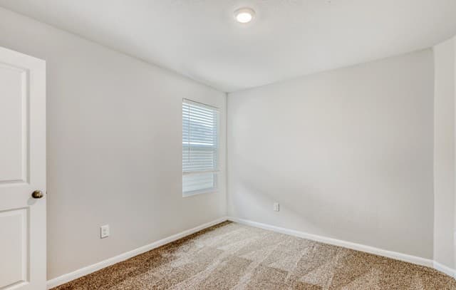 3526  Manoway Bay, San Antonio, TX 78223 — photo 8