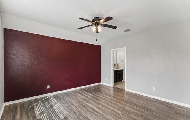 7811  Creekshore CV, San Antonio, TX 78254 — photo 16