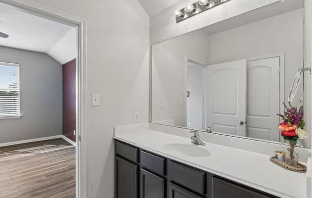 7811  Creekshore CV, San Antonio, TX 78254 — photo 18