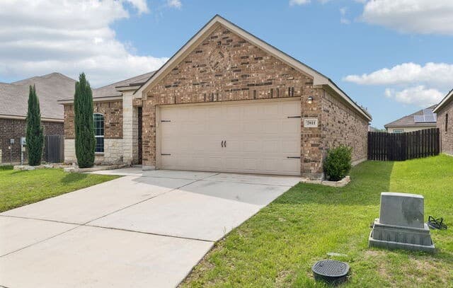 7811  Creekshore CV, San Antonio, TX 78254 — photo 2