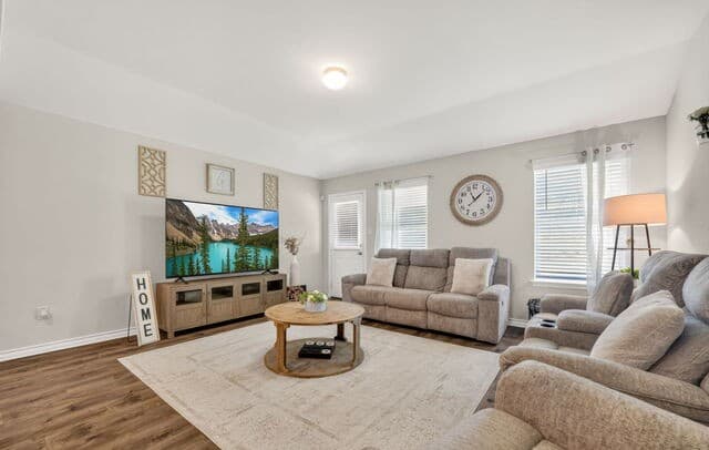 6527  Hoffman Pln, San Antonio, TX 78252 — photo 15