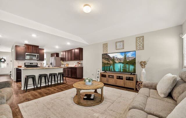 6527  Hoffman Pln, San Antonio, TX 78252 — photo 16