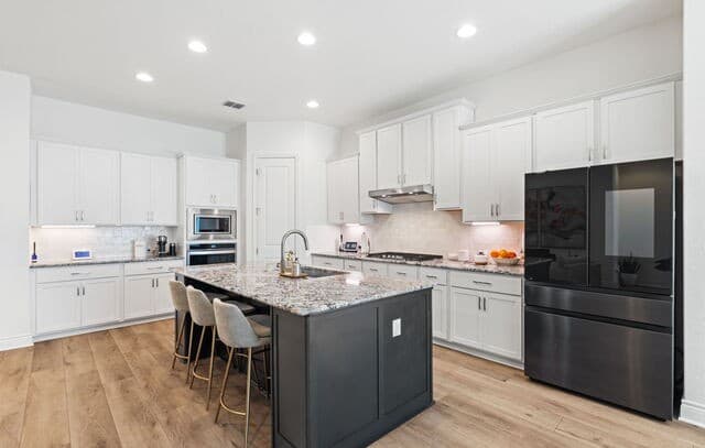 8928  Whimsey Rdg, Fair Oaks Ranch, TX 78015 — photo 10