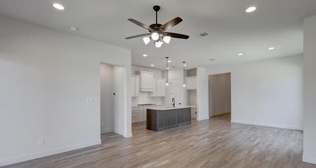 10137  Lowery Place, San Antonio, TX 78254 — photo 11
