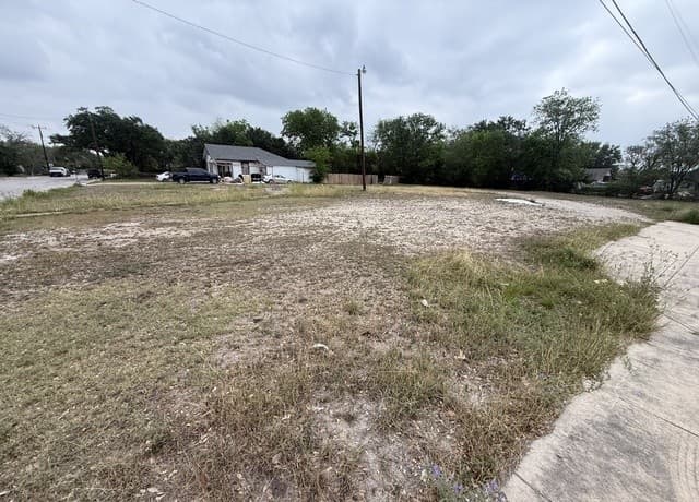4802  Billy, San Antonio, TX 78220 — photo 2