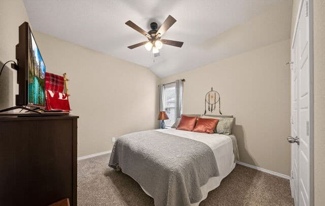 329 Hinsdale Run, Cibolo, TX 78108 — photo 18