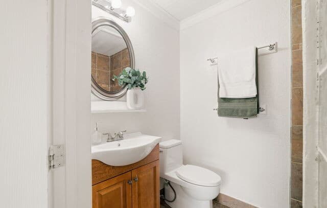 4911  Rockhurst St, San Antonio, TX 78249 — photo 25