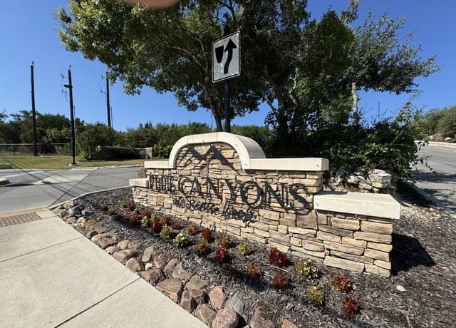 11206  Kendall Canyon, San Antonio, TX 78255