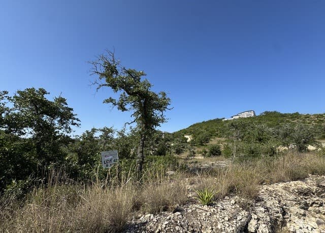 11206  Kendall Canyon, San Antonio, TX 78255 — photo 9