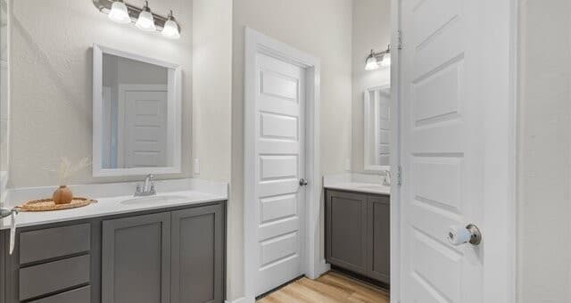 21114  Chestnut Cove, San Antonio, TX 78266 — photo 17