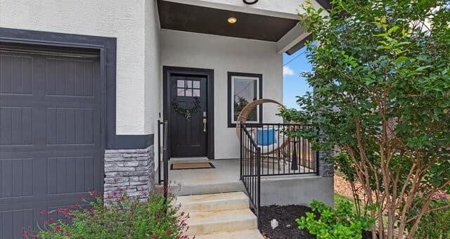 21114  Chestnut Cove, San Antonio, TX 78266 — photo 8