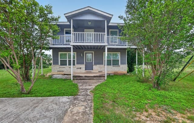 414  Medina Dr, Bandera, TX 78003 — photo 11