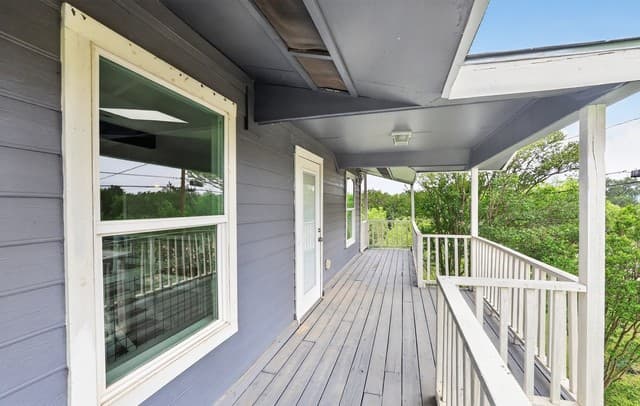 414  Medina Dr, Bandera, TX 78003 — photo 3